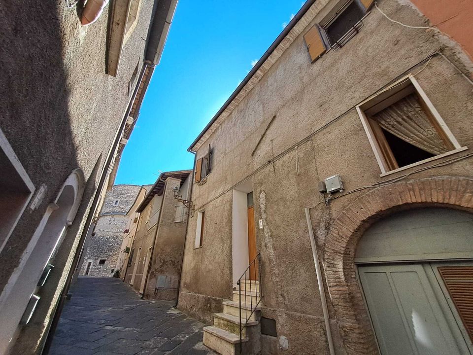 Byhus i Alviano, Terni - foto 2