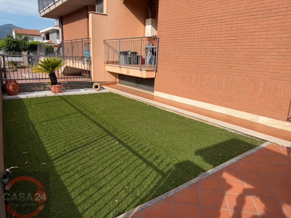 Villa in Latina, Latina - foto 2