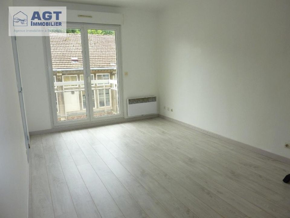 Studio in Beauvais, Oise - photo 3