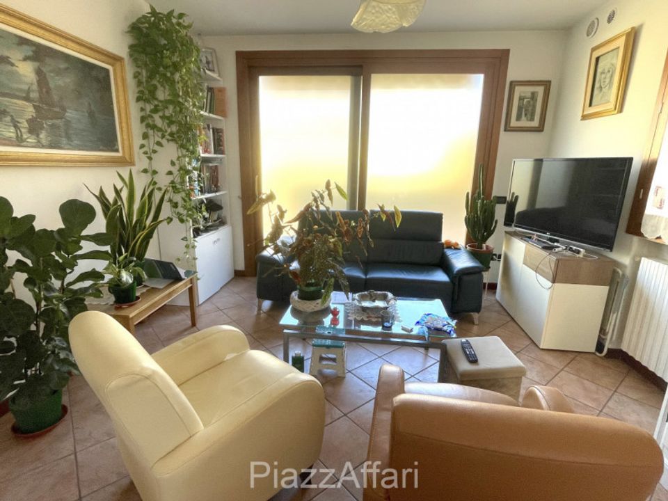 Villa - Piove di Sacco, Padua - photo 4