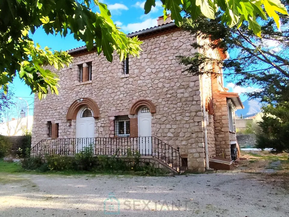Villa a Prades, Pyrenees-Orientales - foto 1