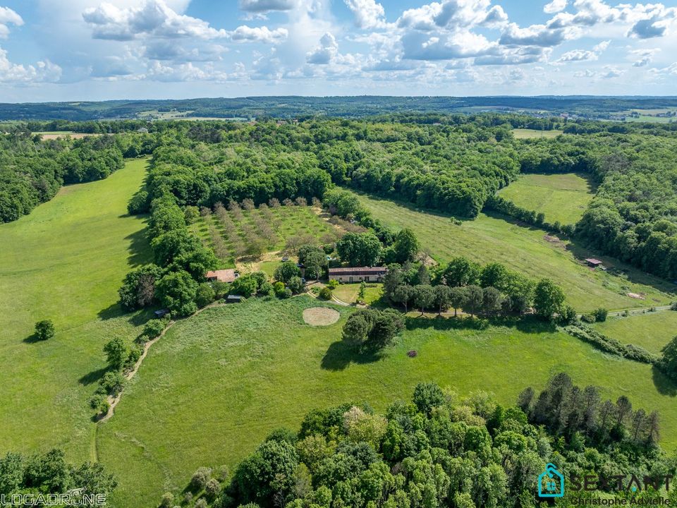 Villa in Saint-Capraise-de-Lalinde, Dordogne - foto 1