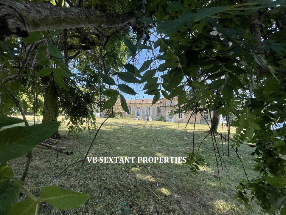 Villa in Cadillac, Gironde - foto 1