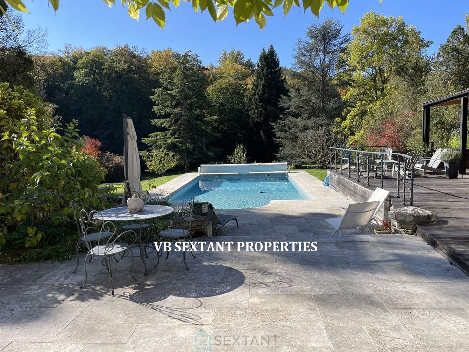 Villa en Latresne, Gironde - foto 1
