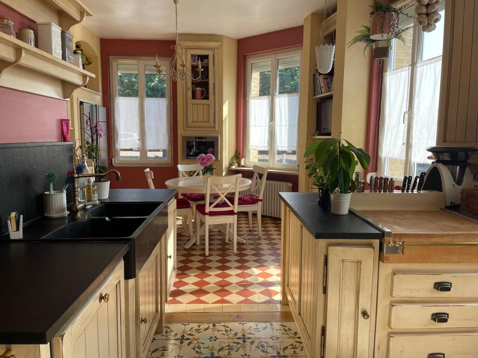 Villa a Saint-Aubin-les-Elbeuf, Seine-Maritime - foto 2