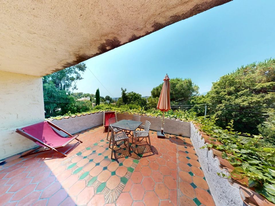 Apartamento en Vence, Alpes-Maritimes - foto 1