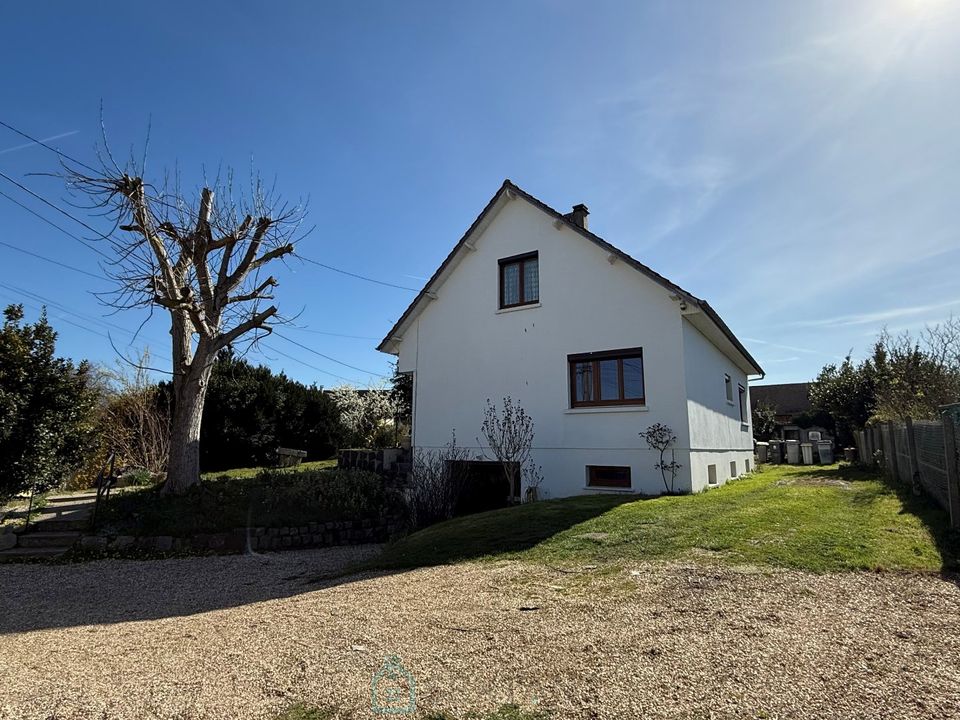 Villa a Saint-Pierre-les-Elbeuf, Seine-Maritime - foto 1