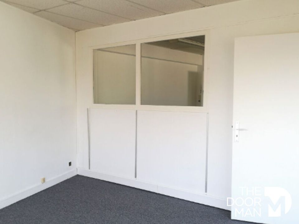 L'establiment comercial a Coignières, Yvelines - foto 3