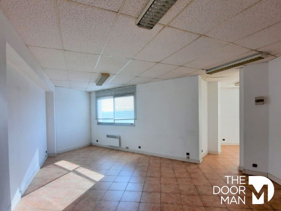 L'establiment comercial a Coignières, Yvelines - foto 2