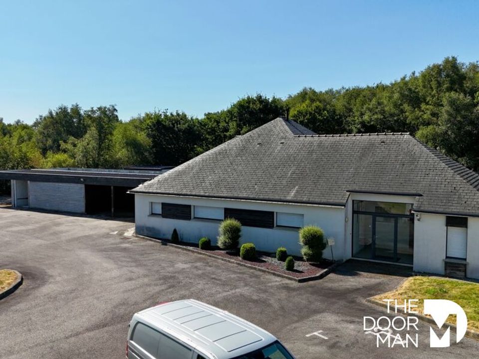 Propiedad comercial en Trévé, Cotes-d'Armor - foto 1