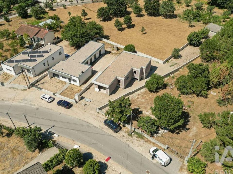 Dom szeregowy: Nelas, Viseu – zdjęcie 5