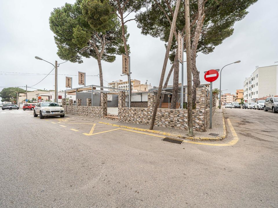 L'establiment comercial a Capdepera, Mallorca - foto 2