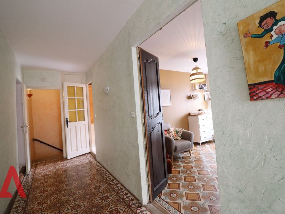 Hus i byn i Neffiès, Herault - foto 3