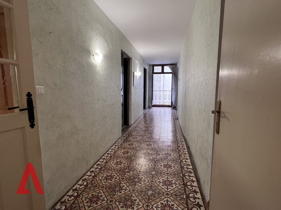 Hus i byn i Neffiès, Herault - foto 5