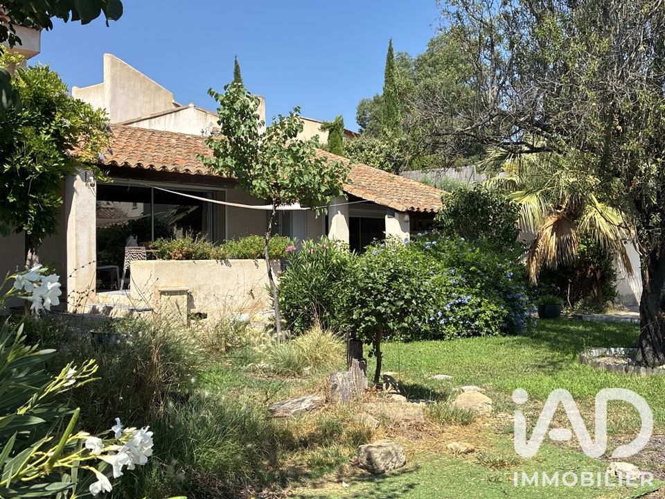 Villa i La Fare-les-Oliviers, Bouches-du-Rhone - bilde 2