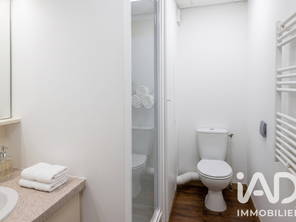 Apartment in Cognac, Charente - photo 4