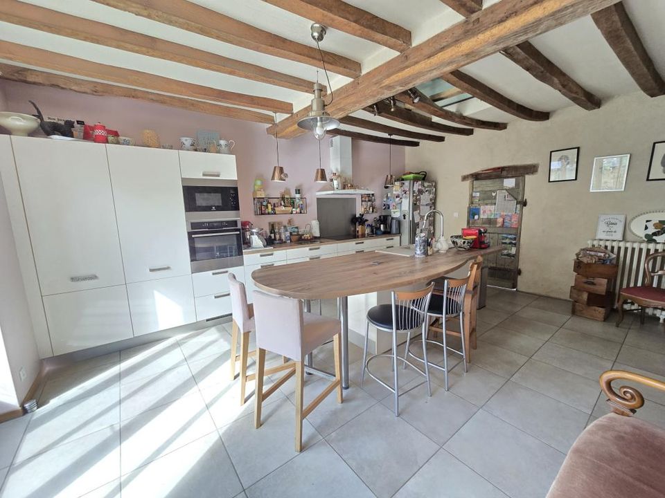 Casa de pueblo en Auvers-le-Hamon, Sarthe - foto 3
