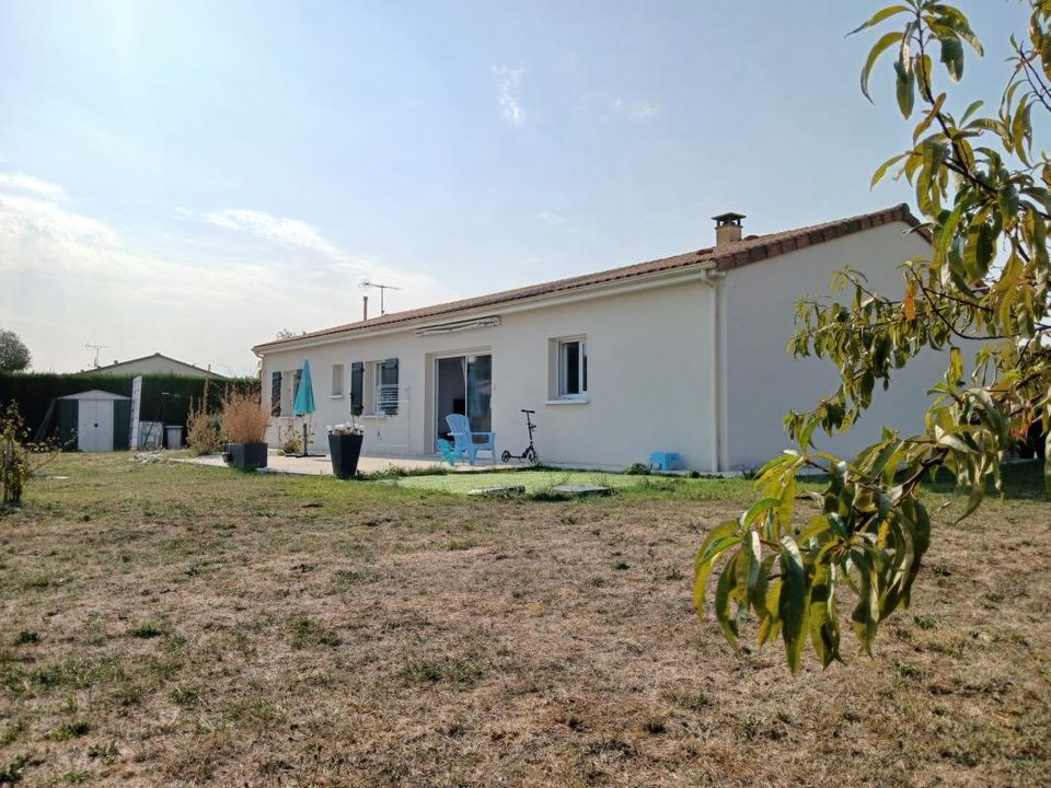 Bungalow en Aussac-Vadalle, Charente - foto 1
