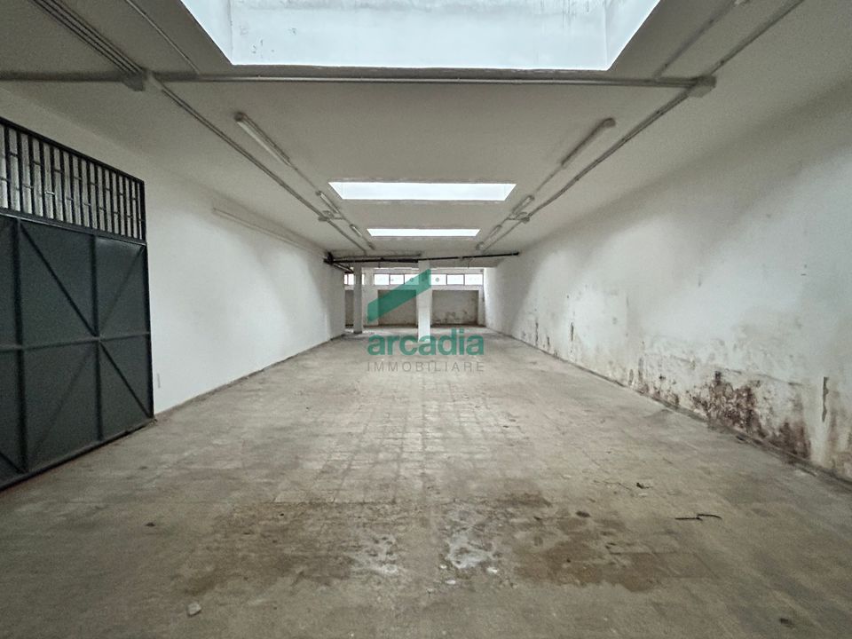 Garage i Bari, Bari - foto 1