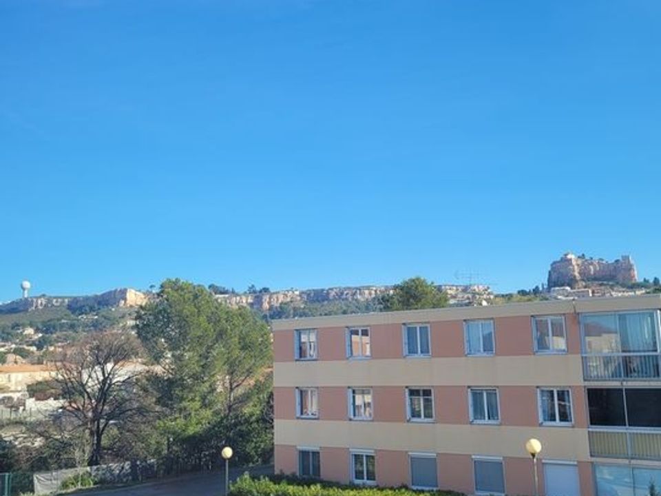 Lejlighed i Vitrolles, Bouches-du-Rhone - foto 3