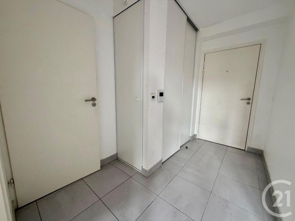 Apartment in Lattes, Herault - photo 3