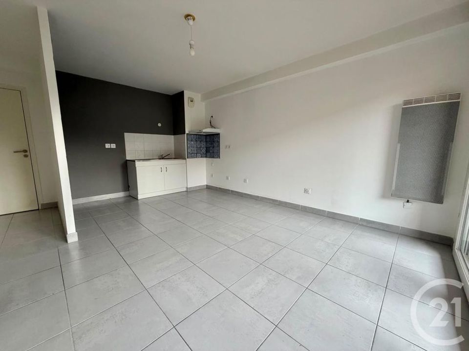Apartment in Lattes, Herault - photo 4