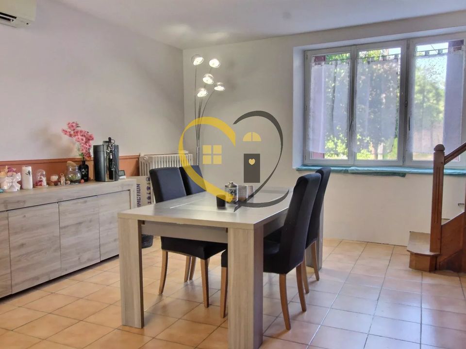 Casa unifamiliar a Mehun-sur-Yevre, Cher - foto 1