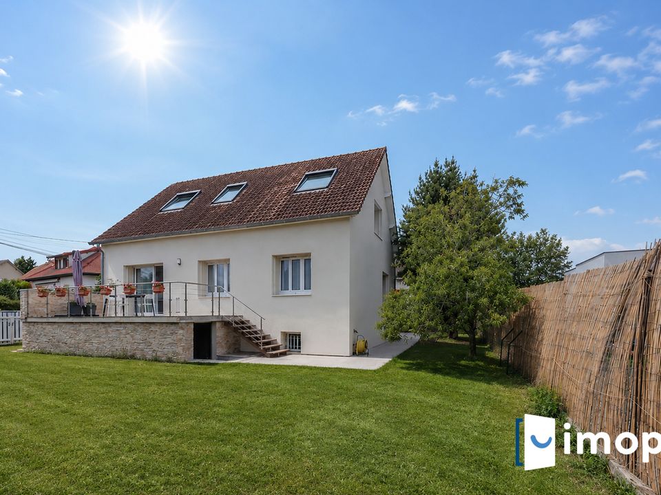 Villa i L'Étang-la-Ville, Yvelines - bilde 1