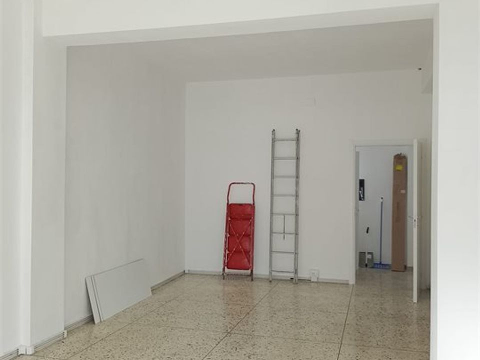 Erhvervsejendom i Terni, Terni - foto 1