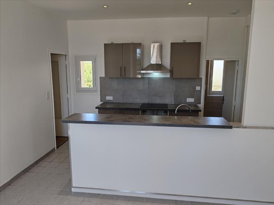 Apartment in Mozac, Puy-de-Dome - photo 1