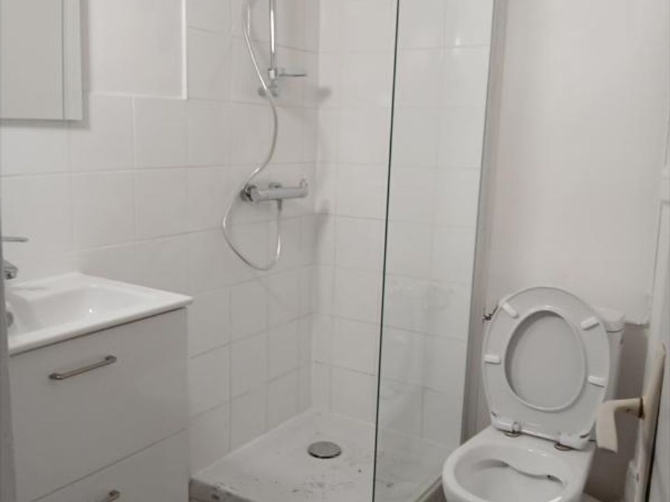 Apartment in Riom, Puy-de-Dome - photo 2
