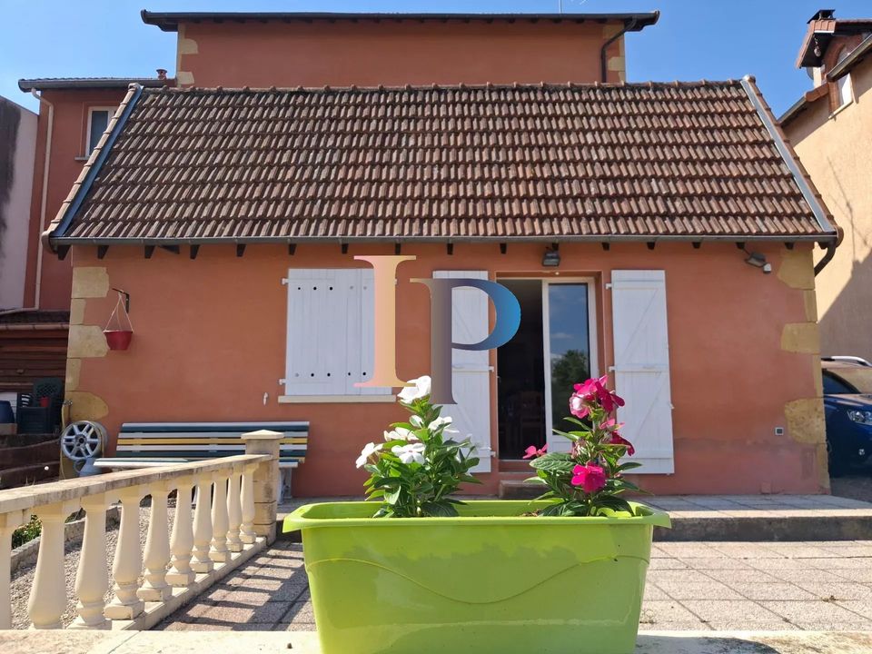 Villa i Saint-Denis-de-Cabanne, Loire - foto 2
