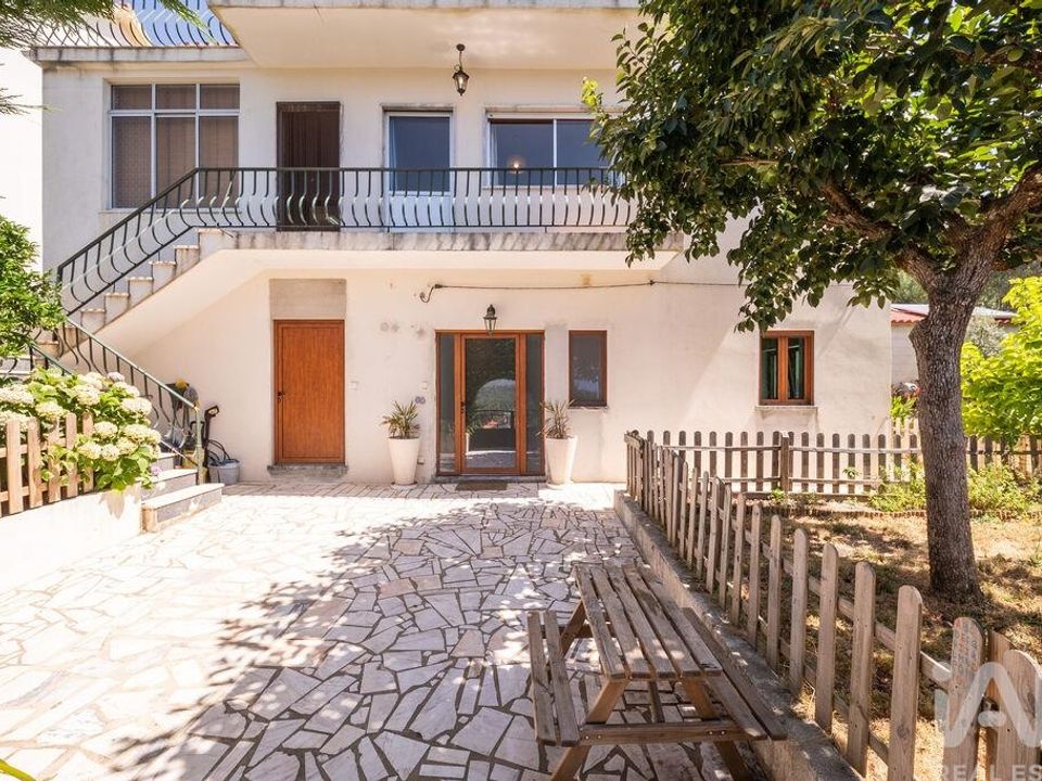 Dorpshuis in Serta, Castelo Branco - foto 1