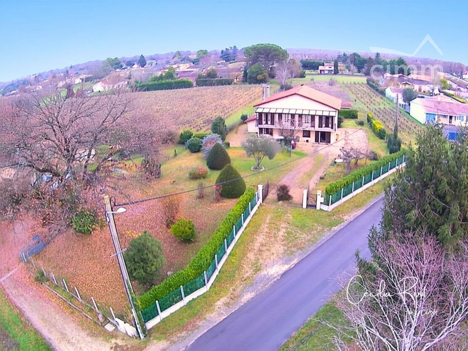 Haus in Prignac-et-Marcamps, Gironde - Foto 1