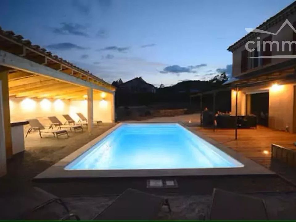 Villa i Lagorce, Gironde - foto 1