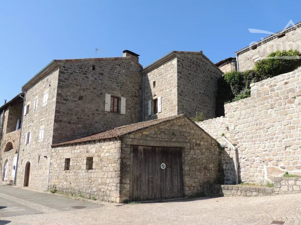 Landhuis in Ucel, Ardeche - foto 1