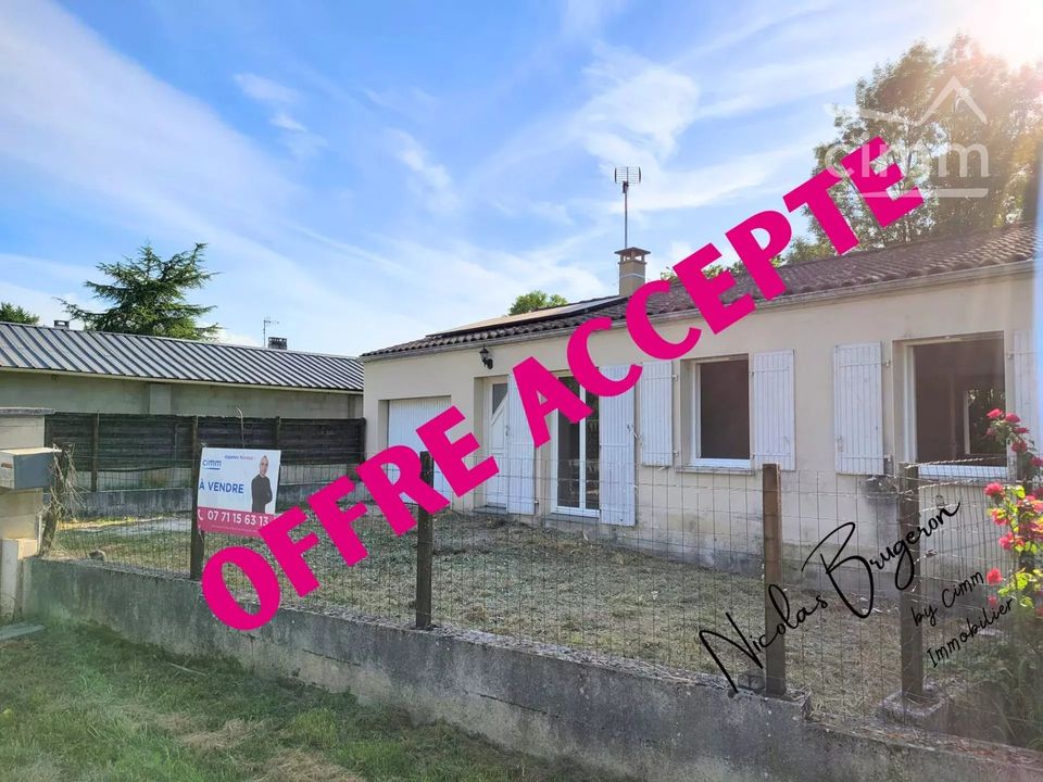 Villa in Mirambeau, Charente-Maritime - foto 1