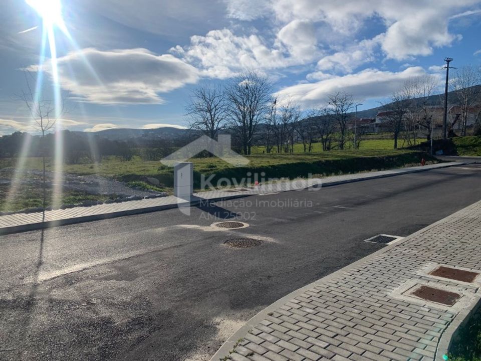 Helårsgrund i Tortosendo, Castelo Branco - foto 2