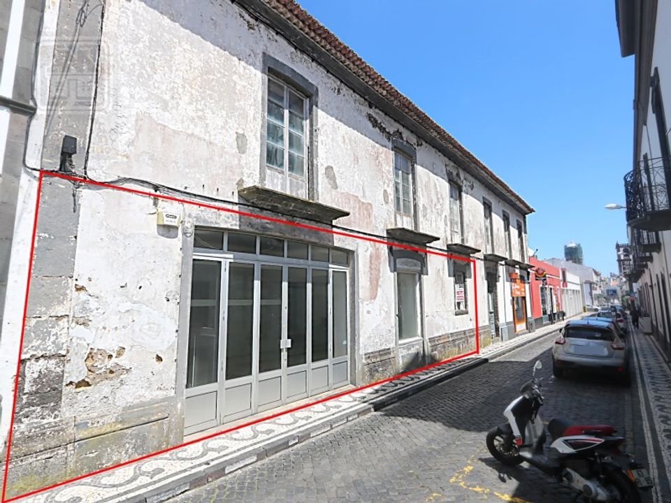 L'establiment comercial a Ponta Delgada, Sao Miguel - foto 1