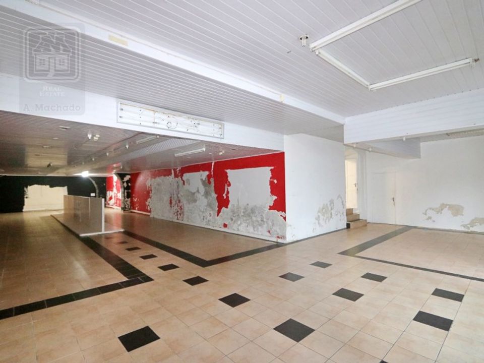 L'establiment comercial a Ponta Delgada, Sao Miguel - foto 3