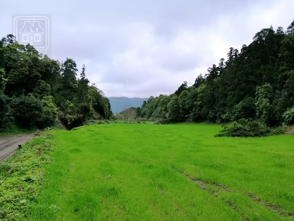 Helårsgrund i Ponta Delgada, Sao Miguel - foto 1