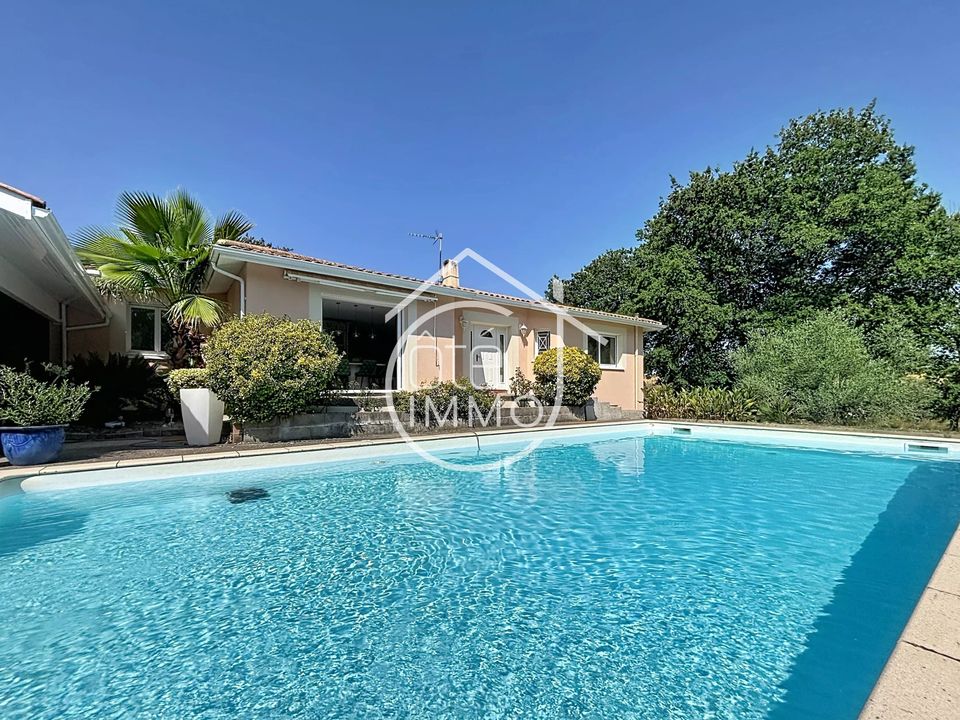 Landhuis in Guillac, Gironde - foto 1