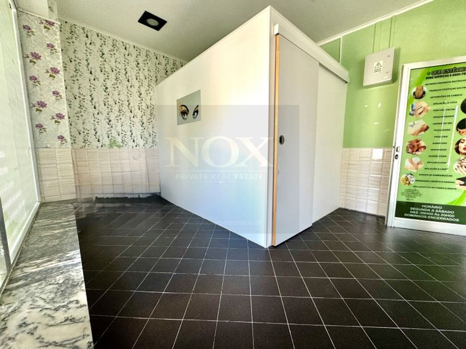 Propiedad comercial en Corroios, Setubal - foto 4