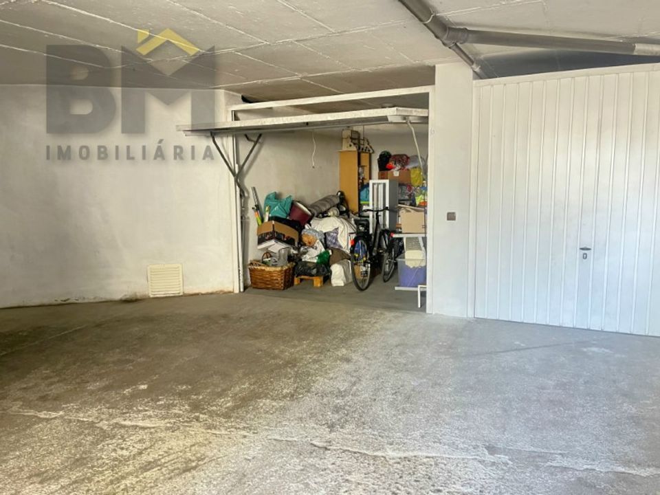 Garage i Castelo Branco, Castelo Branco - foto 2