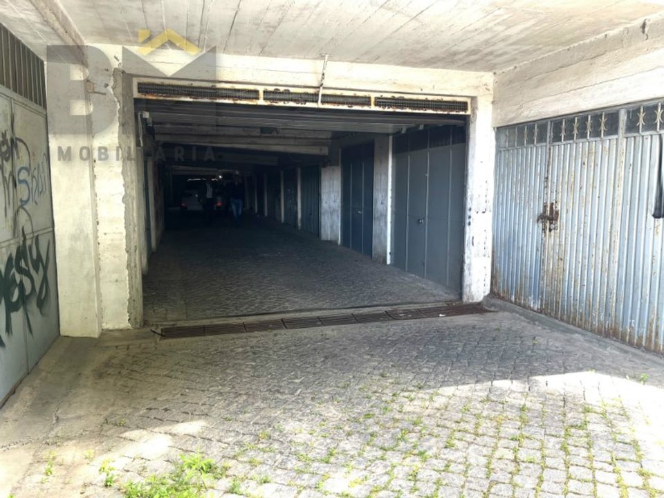 Garage i Castelo Branco, Castelo Branco - foto 2