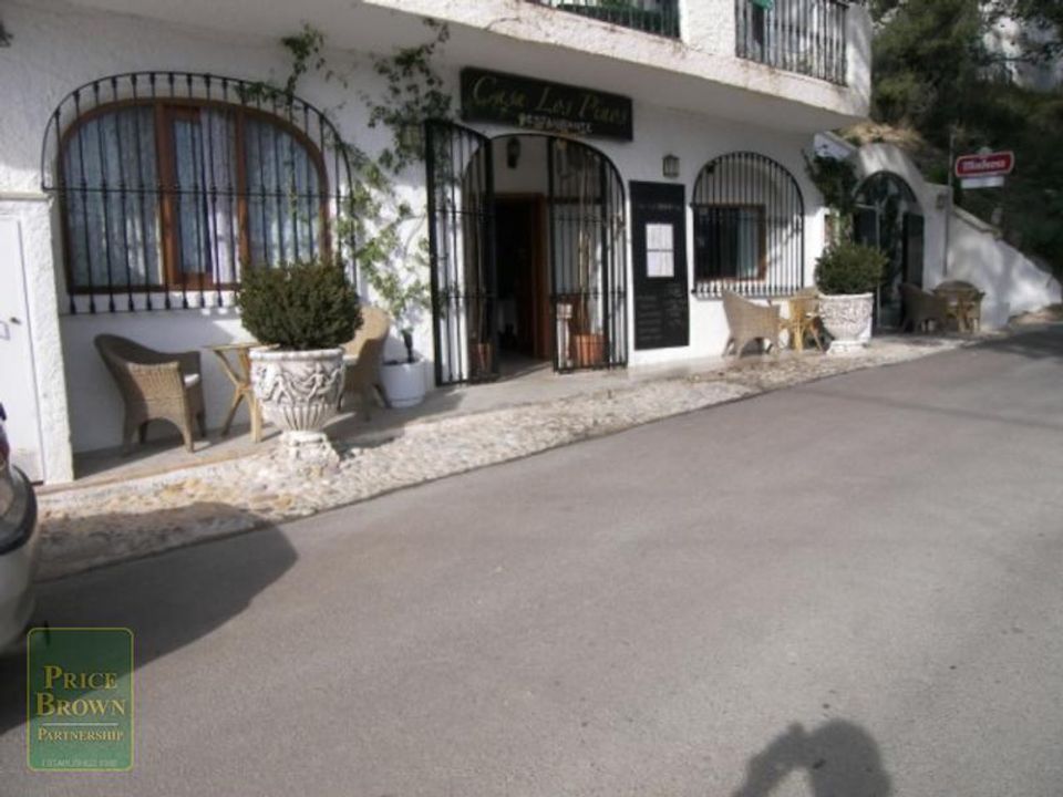 Erhvervsejendom i El Cortijo Grande, Almeria - foto 1
