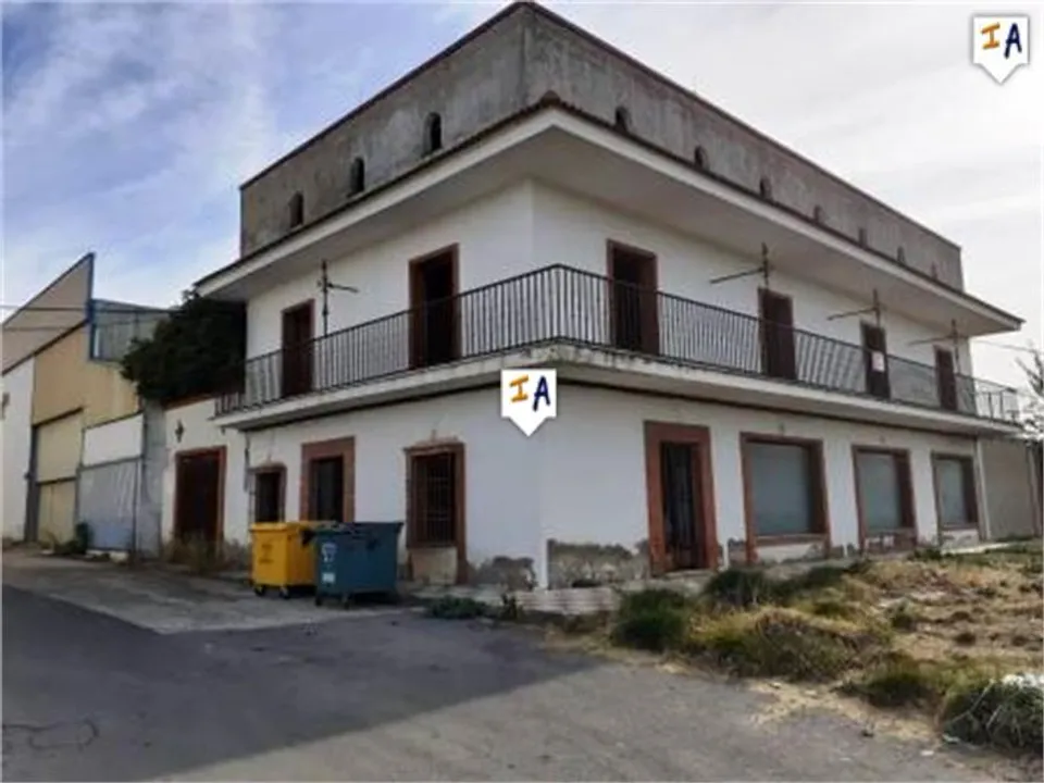 L'establiment comercial a Lucena, Cordoba - foto 1