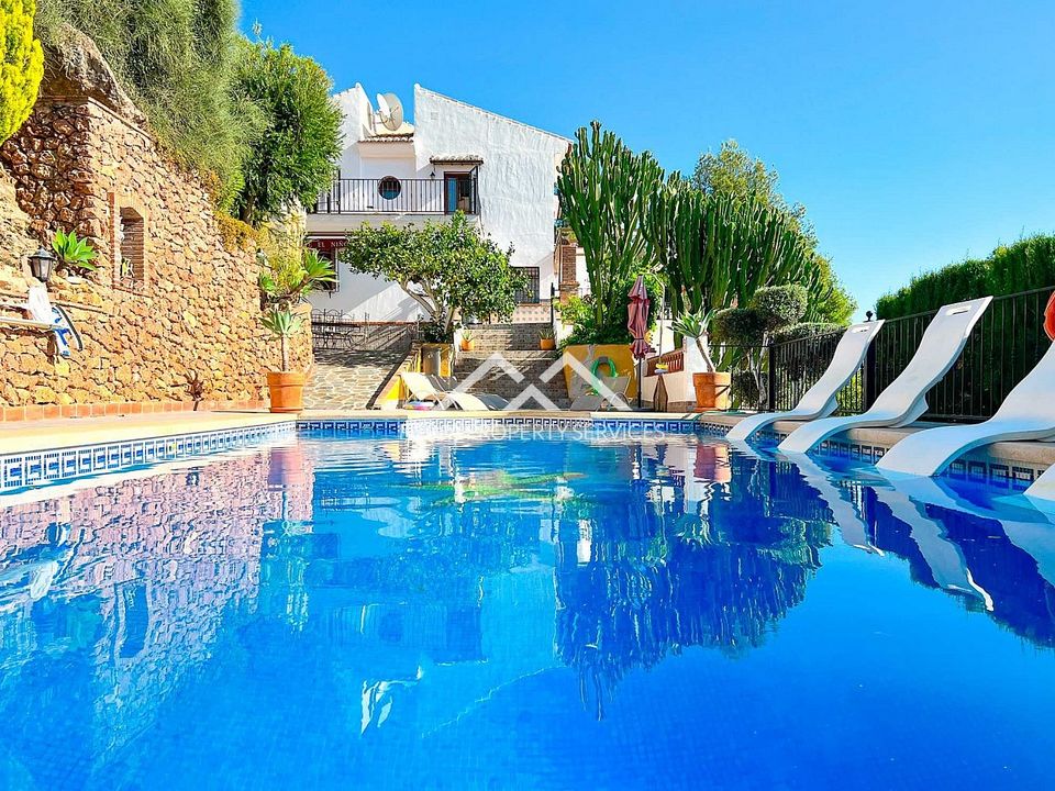 Villa i Frigiliana, Malaga - foto 1