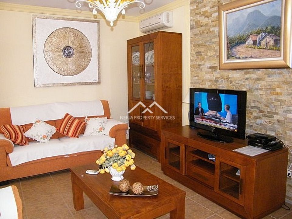 Villa en Nerja, Malaga - foto 3