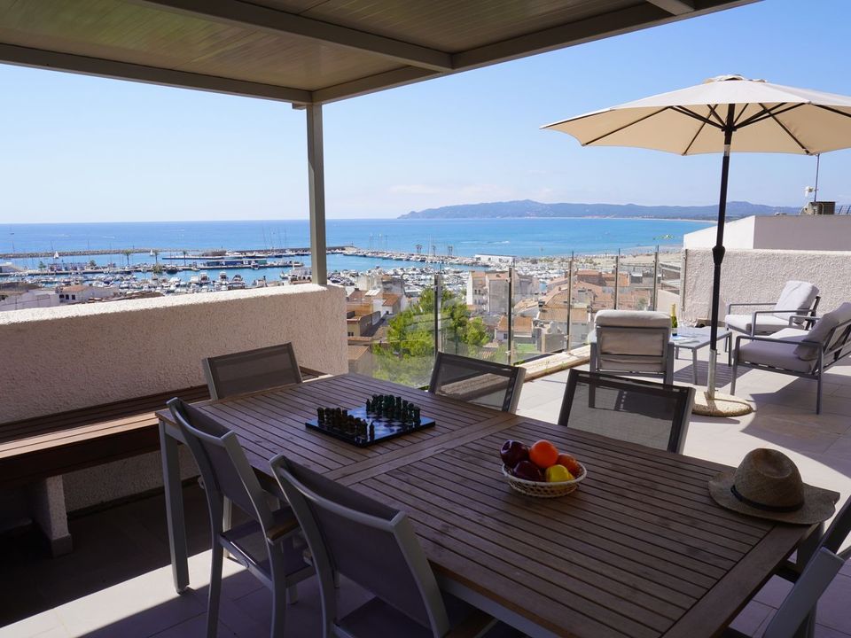 Villa em L'Estartit, Gerona - foto 1